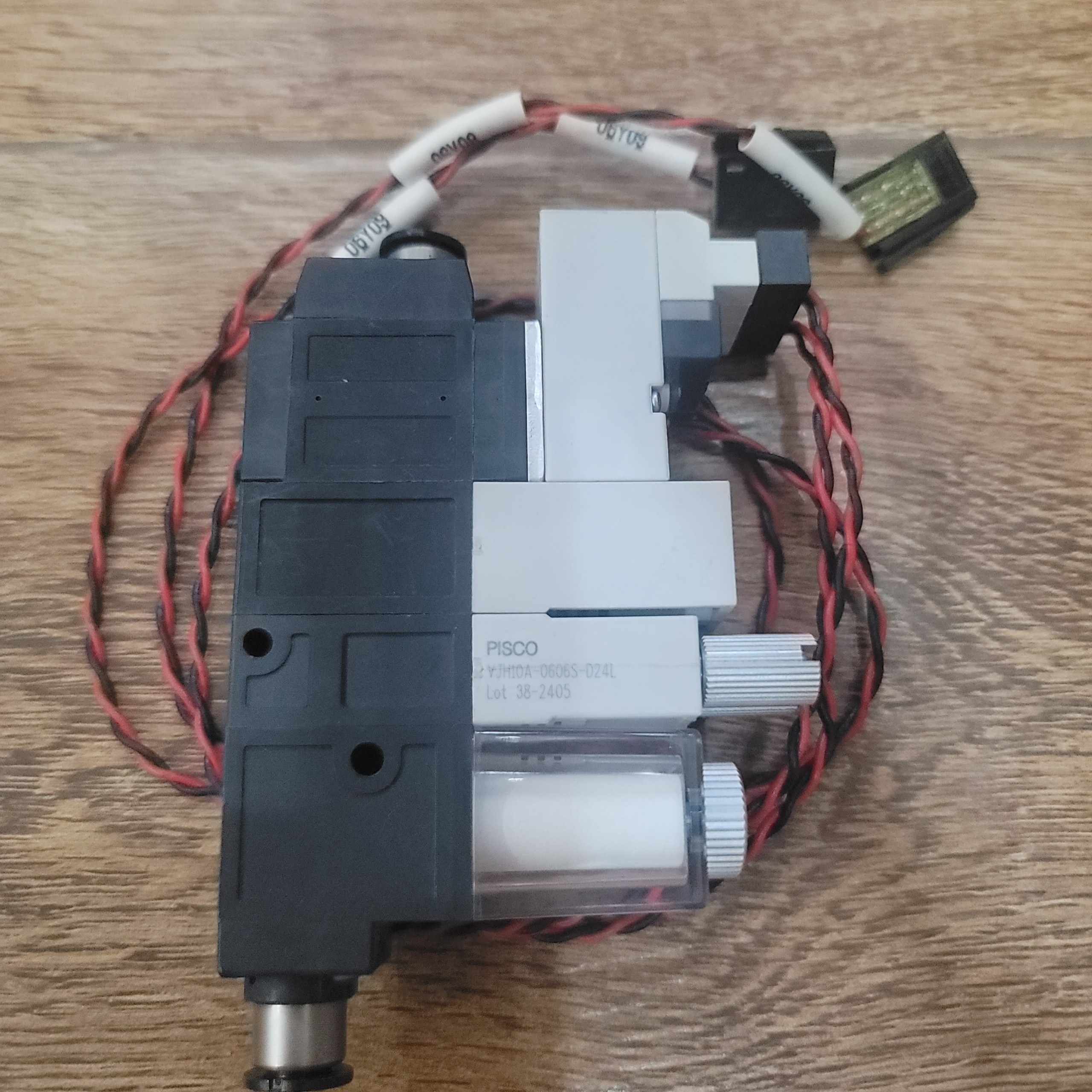 VJH10A-0606S-D24L 3.jpg